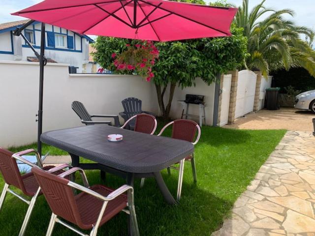 Les Hirondelles 2Km De La Plage-Jardin-Wifi-Parking-Draps Et Serviettes Hendaye Exteriér fotografie