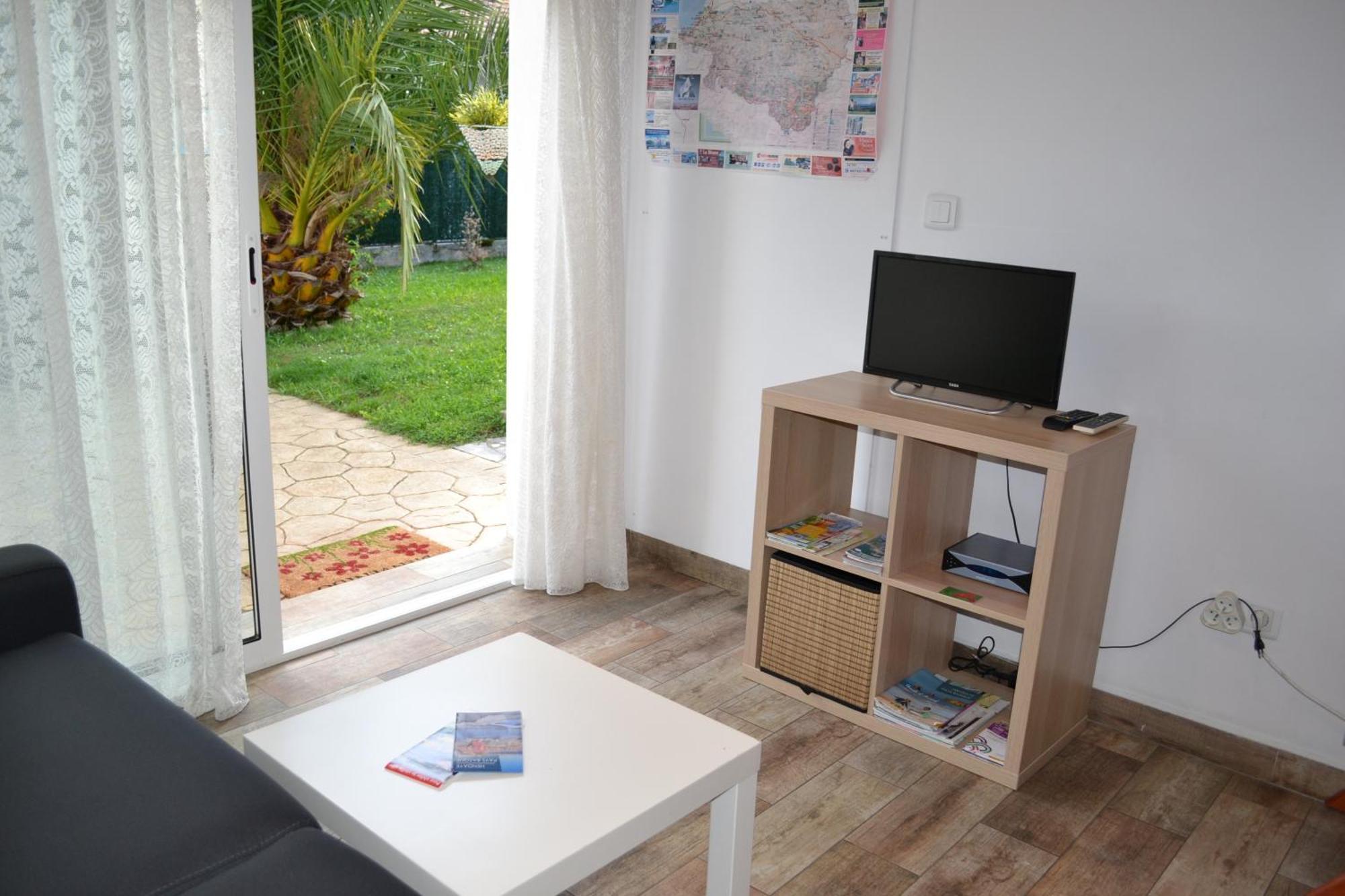 Les Hirondelles 2Km De La Plage-Jardin-Wifi-Parking-Draps Et Serviettes Hendaye Exteriér fotografie